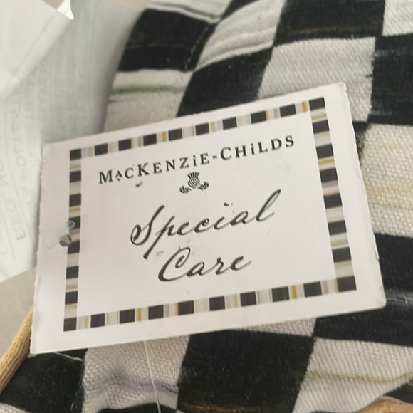 MacKenzi Child Santa pillow - Picture 5 of 6